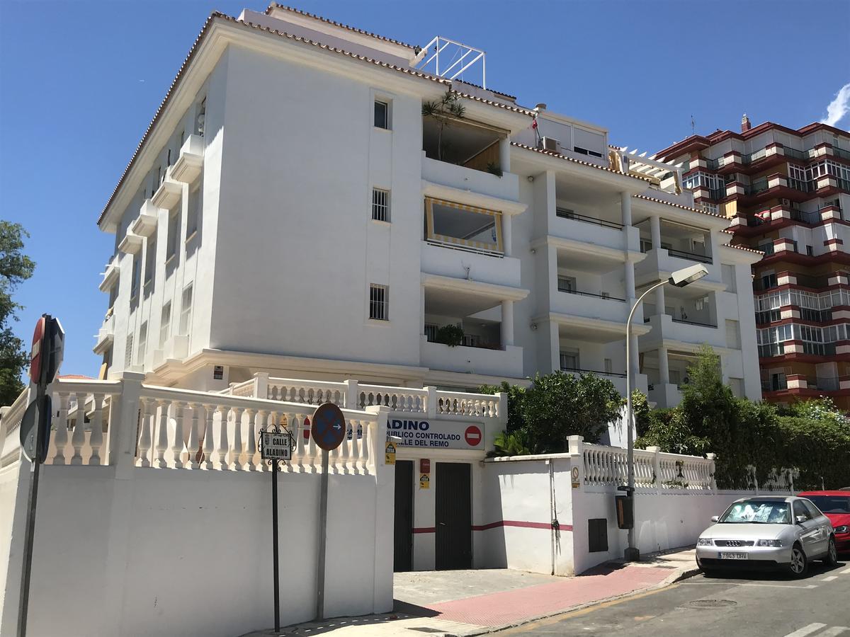 Apartamento Los Nidos Torremolinos Exteriör bild